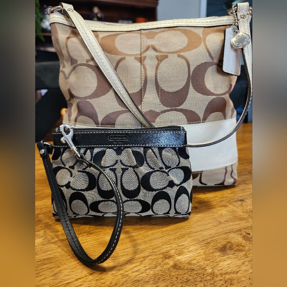 Coach Tan and Black Signature Shoulder Bag Set - Picture 1 of 11